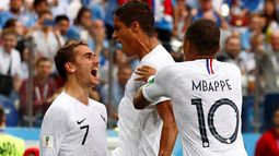 Francia le ganó a Uruguay y se metió entre los cuatro mejores del Mundial