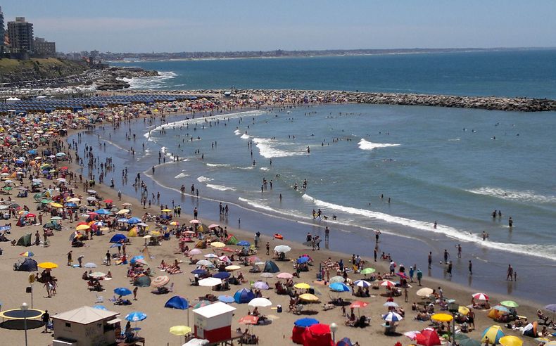 turismo turistas mar del plata.jpg