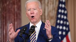 Biden prometió enfrentar el autoritarismo de China y Rusia