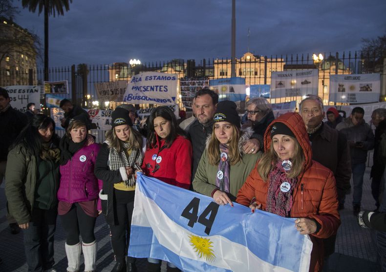 familiares ara san juan.jpg