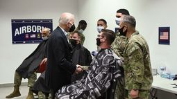 Biden llegó a Polonia y visitará una ciudad cercana a la frontera con Ucrania
