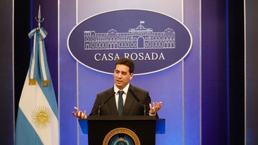 Ravier desmintió la frase país bananero y negó críticas a la Selección por la bandera de Malvinas