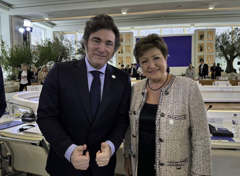 Milei y Georgieva.jpg