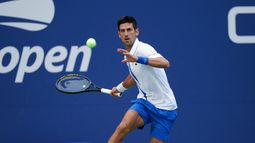 Djokovic fue descalificado del US Open por golpear a una jueza de línea