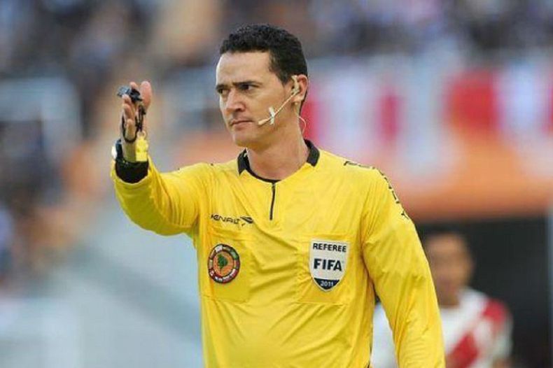 arbitro roldan.jpg