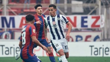 San Lorenzo empató con Talleres, que jugó con diez el segundo tiempo