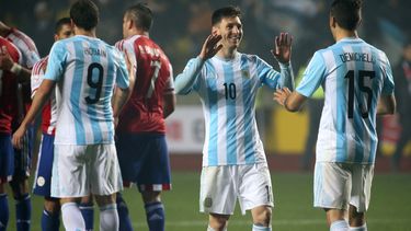Argentina goleó a Paraguay y jugará la final de la Copa con Chile