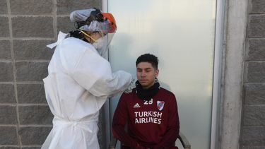 Coronavirus en River: Montiel dio positivo y no volvió a entrenar