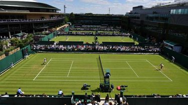 Se suspendió Wimbledon y la temporada de césped por el coronavirus