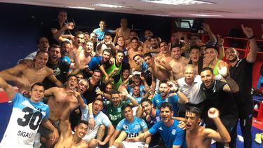 Racing se consagró campeón de la Superliga tras empatar con Tigre