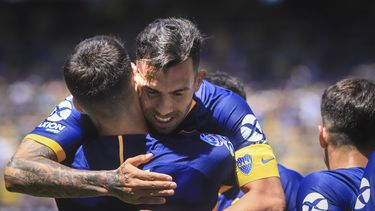Boca goleó a Arsenal  y volvió a la punta de la Superliga