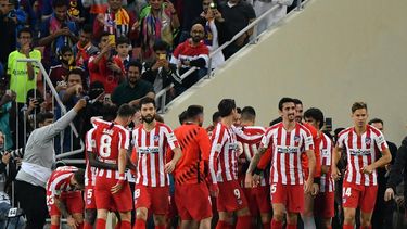 Atlético Madrid venció al Barcelona y está en final de Supercopa de España