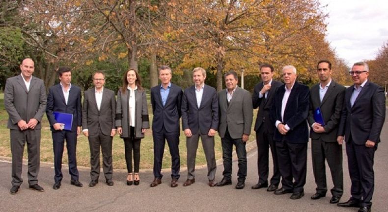 macri intendentes.jpg