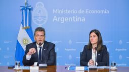 El Gobierno anunció un aumento de las jubilaciones y planes sociales