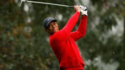 Tiger Woods sufrió un accidente con su auto y debió ser internado