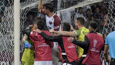 Colón eliminó a Atlético Mineiro y jugará la final de la Sudamericana