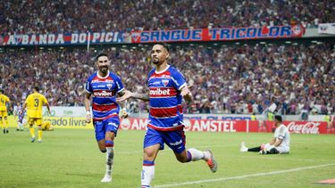 Con una ráfaga de goles, Fortaleza liquidó a Boca por la Sudamericana