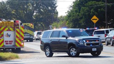 Masacre en una iglesia en Texas: un tirador mató a 27 personas