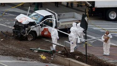 Nueva York: terrorista atropelló a un grupo de ciclistas y dejó 8 muertos